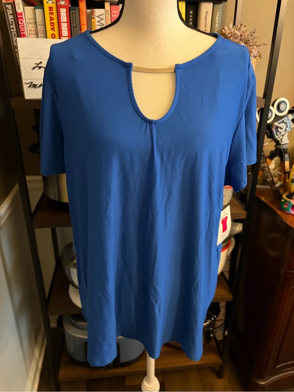 New Bobbie Brooks Royal Blue Keyhole Short Sleeve Blouse
